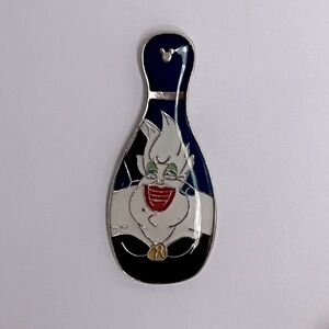 Disney Pin DLR - 2008 Hidden Mickey Series - Bowling Pin Villains - Ursula 65470